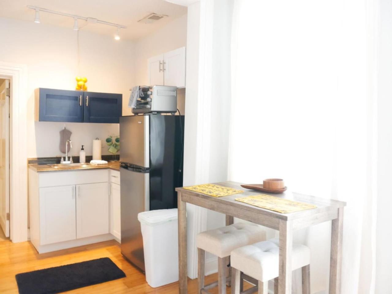Monthly - Dumaine Historic Gem - Front House 1bed