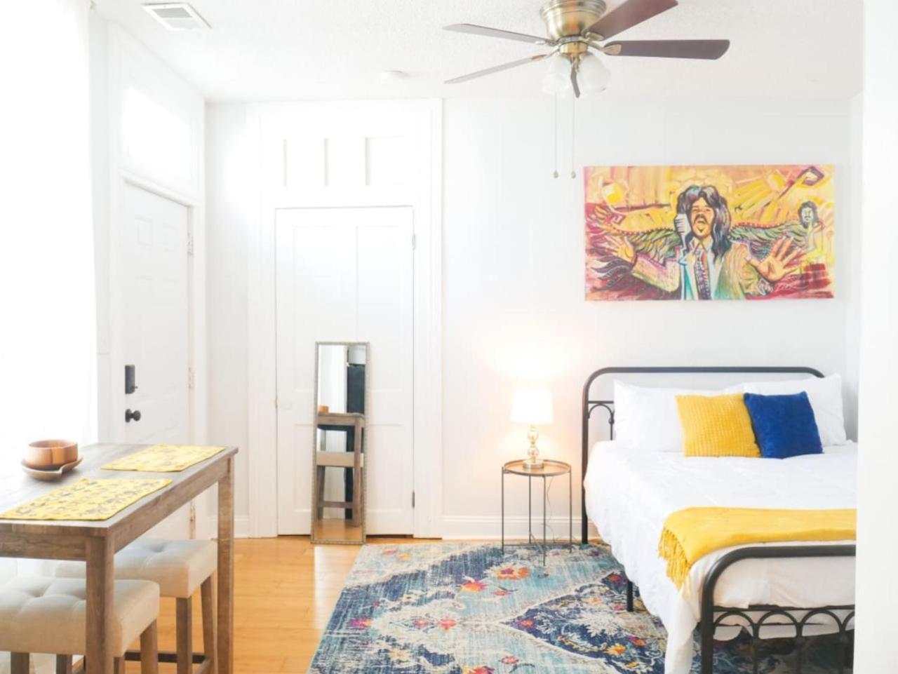 Holiday home Monthly - Dumaine Historic Gem - Front House 1bed New Orleans